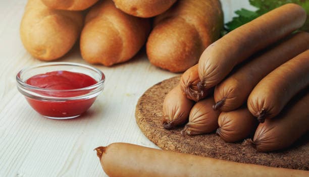 تصویر 4 از سوسیس کالباس مرغ خوش‌ عطر با بافت یکنواخت